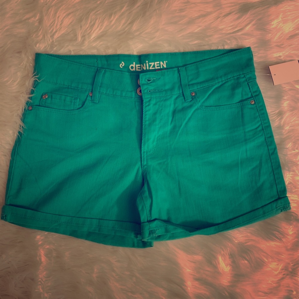 Levi shorts